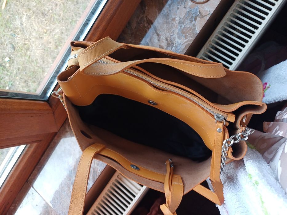 Geanta compartimentata poșetă