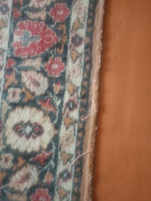 Продам ковер б/у