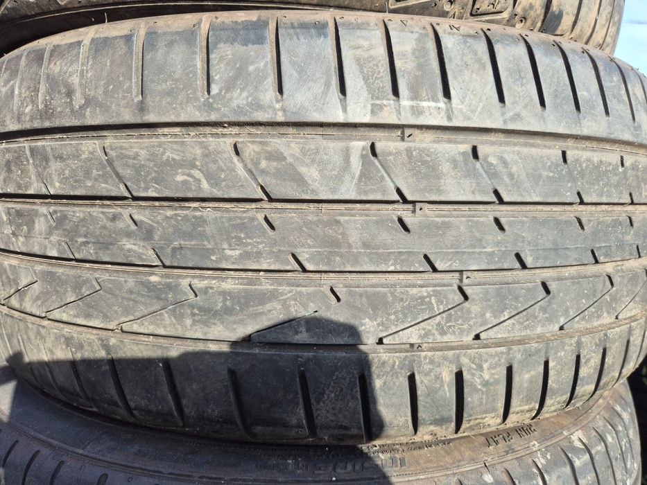 2 Anvelope de VARA - 225/50/17 - HANKOOK - Stare F BUNA - DOT 2022 !