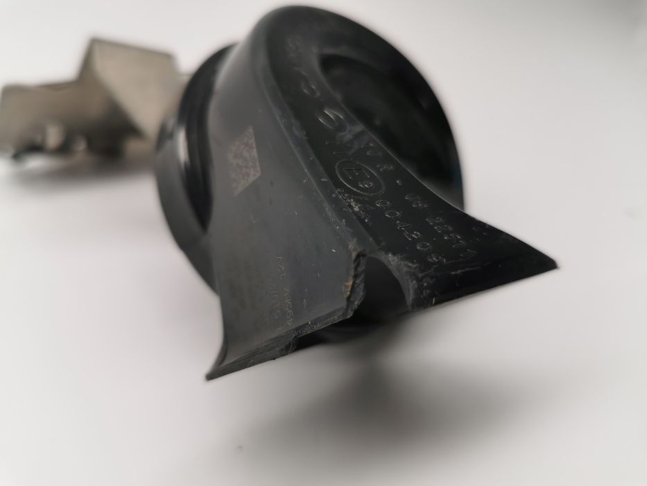 Claxon tonalitate inalta Volkswagen Golf 8 2025 1.5 BENZINA DXDE 2Q095