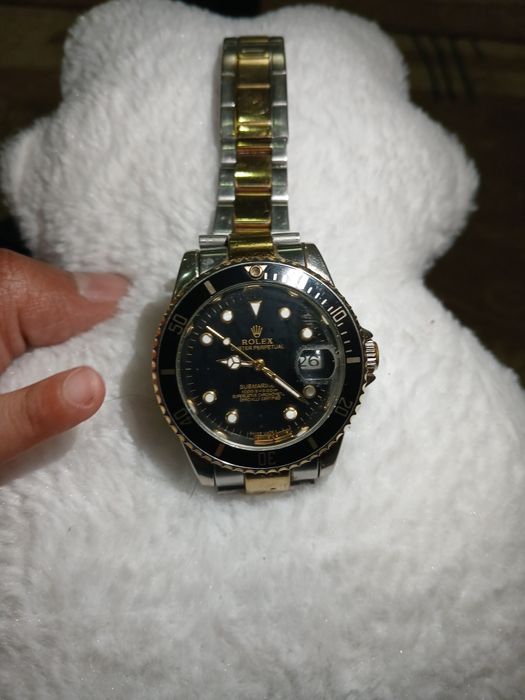 Часы Ролекс отличном состоянии