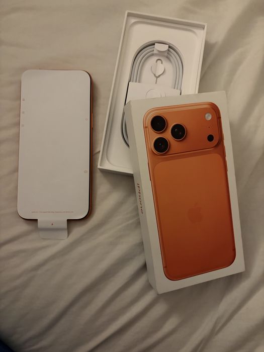 Iphone 17 PRO MAX 256 gb ORANGE