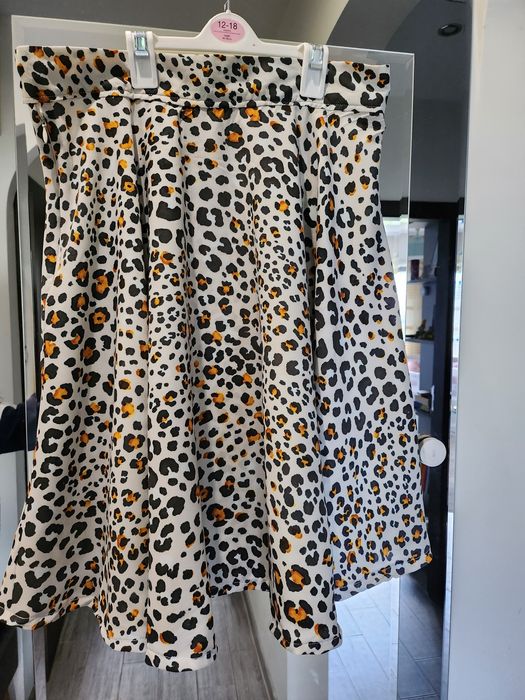 Пола в животински принт 36р.р.