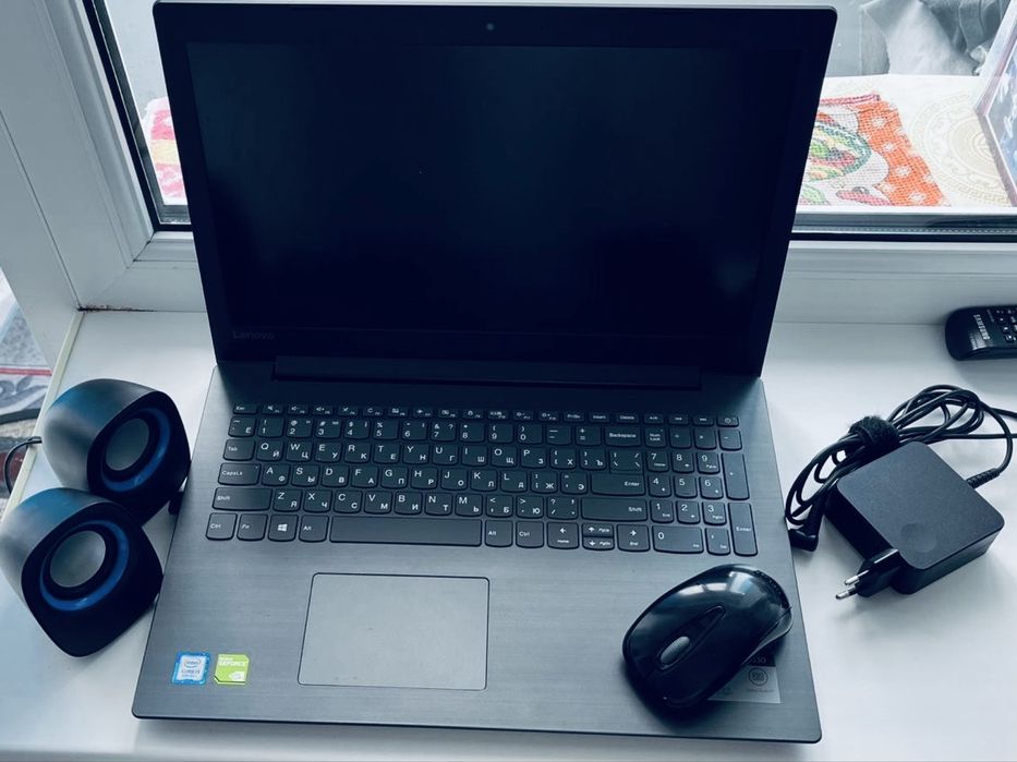 Lenovo Ideapad 330