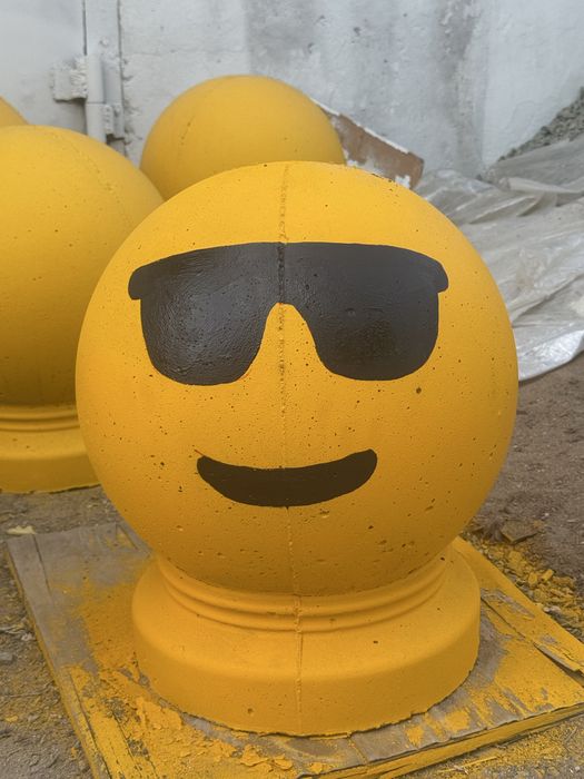 Бетонные полусферы