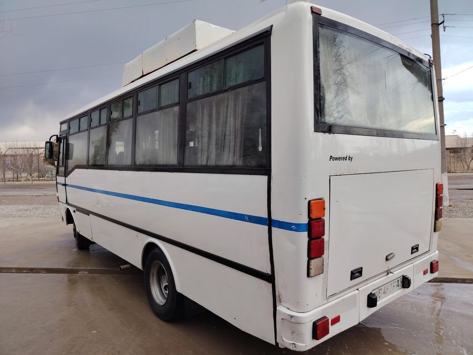 ISUZU NP21 aftobus