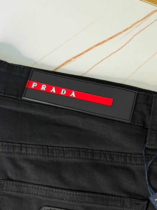 Blugi Prada negri