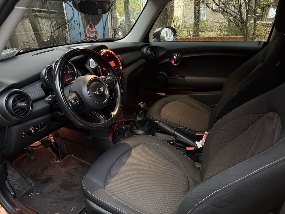 Vand Mini one 1.2 benzina