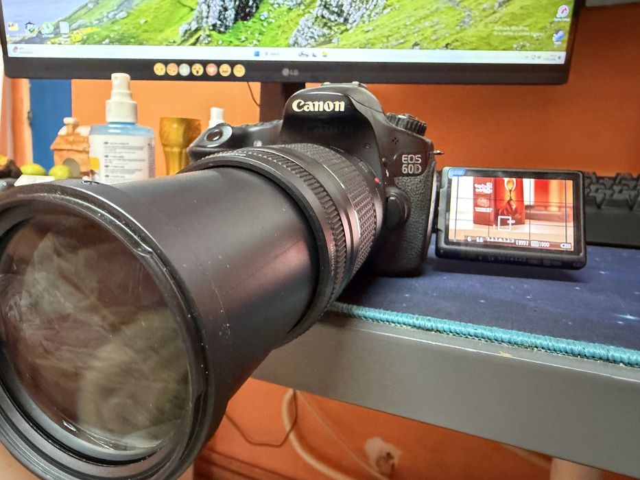 Obiectiv Canon EF 75–300mm f/4–5.6 | Teleobiectiv DSLR