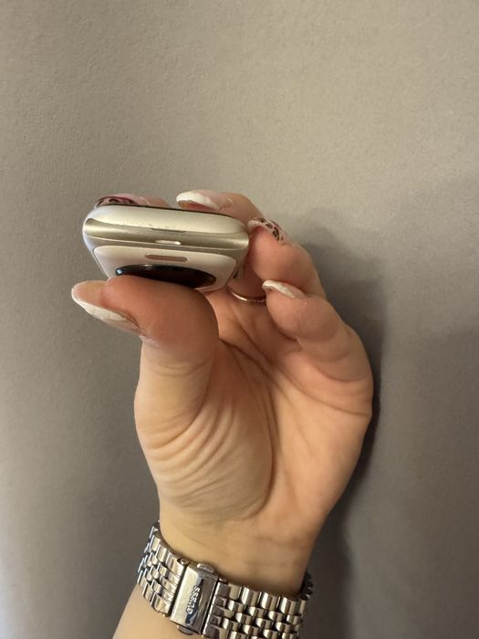 Apple watch SE 3 40 mm Starlight