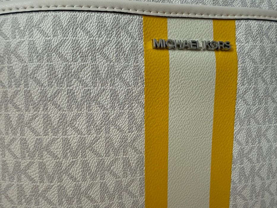 Продам сумку Michael Kors