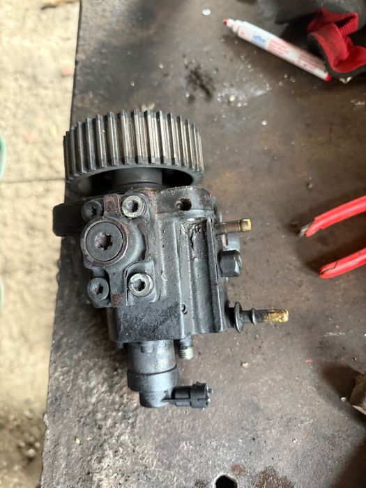 Pompa de inalte Alfa romeo 159 2.4