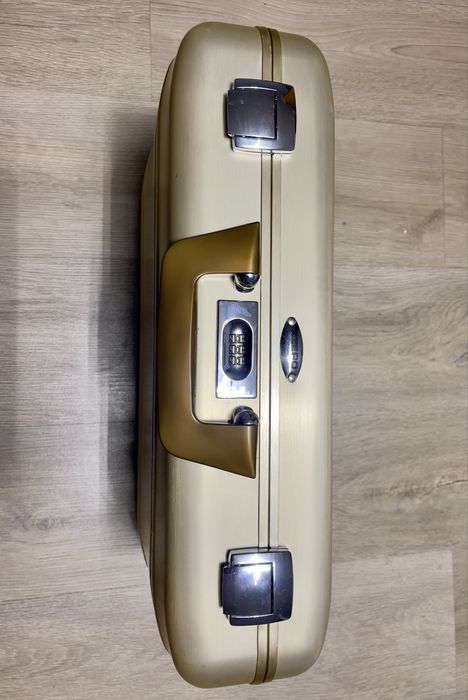 UE Systems Inc. (USA) ULTRAPROBE 3000 + geanta profi Zero Halliburton