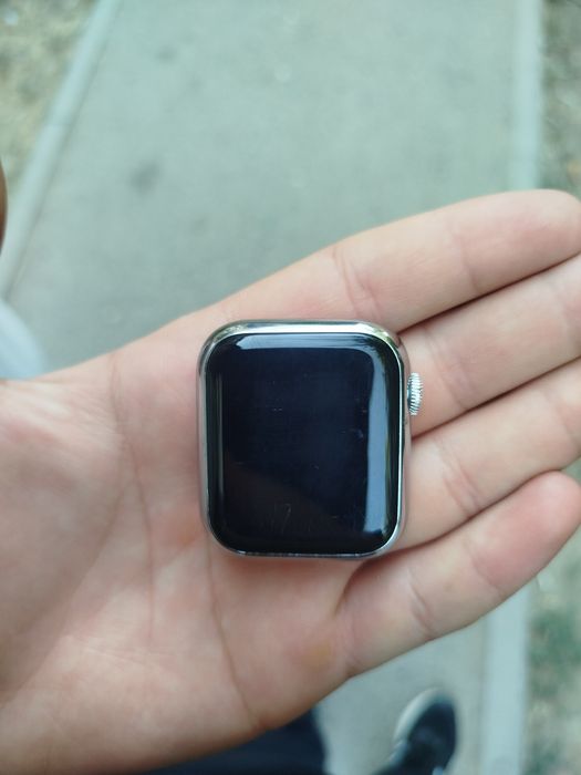 Apple Watch в хорошем состоянии