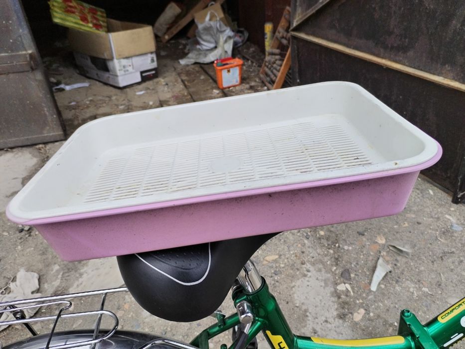 Продам удобную. Для переноски животных.