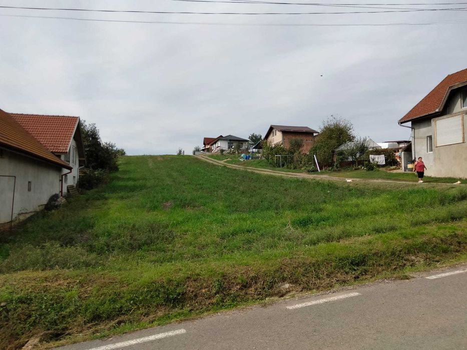 Vand teren intravilan, 2248 mp, situat in Sancraiul de Mures - Nazna