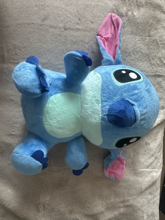 Plus Stitch albastru