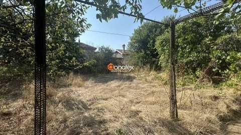 Продава едноетажна къща 60 кв.м с двор 1171 кв.м, в село Михилци