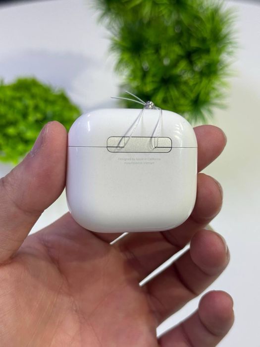 Air Pods 4 ( Type-C)   Комплектация: БК ::;