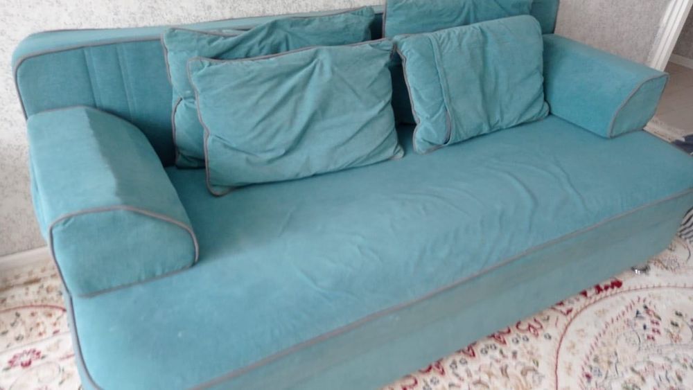 Продам диван тахта