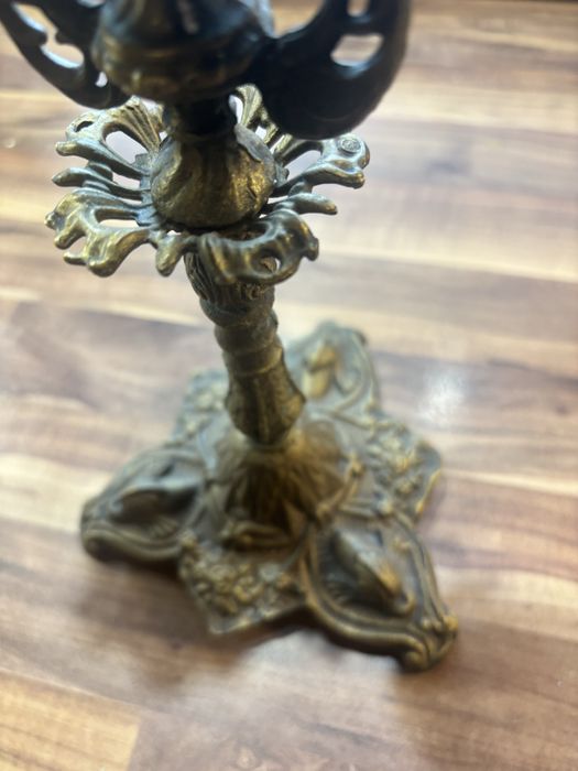 бронзов старинен свещник -3