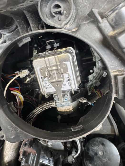 Би ксенон завиващи фарове за Mercedes GLK X204 преди фейслифт