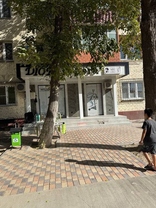 Продаётся  Таййор ишлаб турган салон арендатори бор :
ВЫГОДНАЯ ИНВЕСТИ