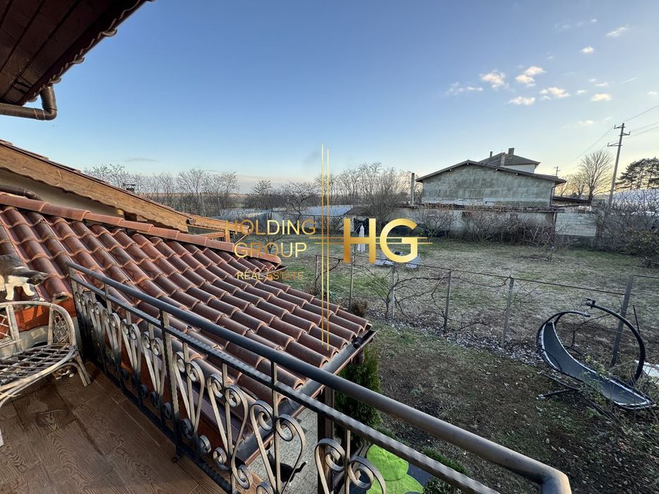 Къща в Добрич, област-с.Приморци площ 300 цена 218000