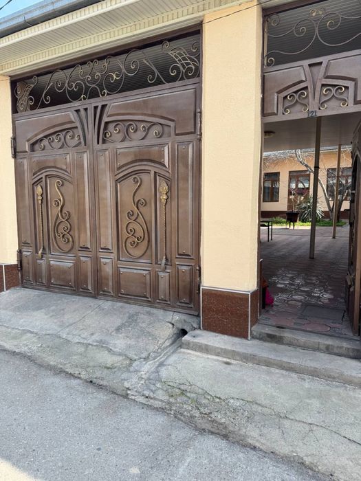 Assalomu alaykum Uy sotiladi 3 sotix 4 xona yunusobot tumani otchopar