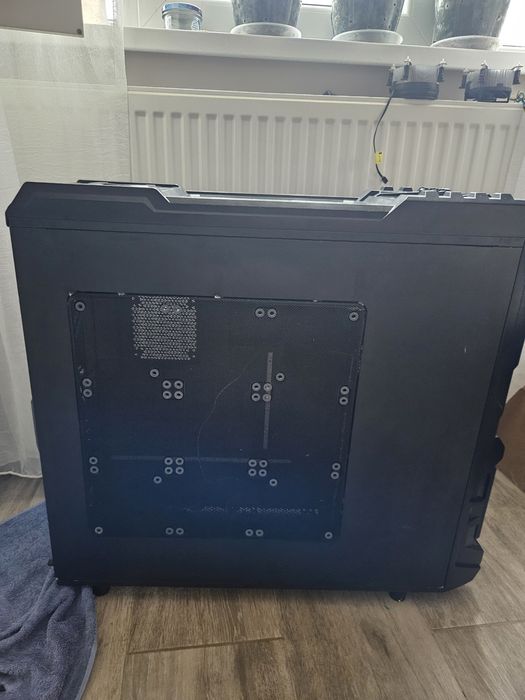 Carcasa AeroCool Strike-X ST Ultimate Gaming Tower