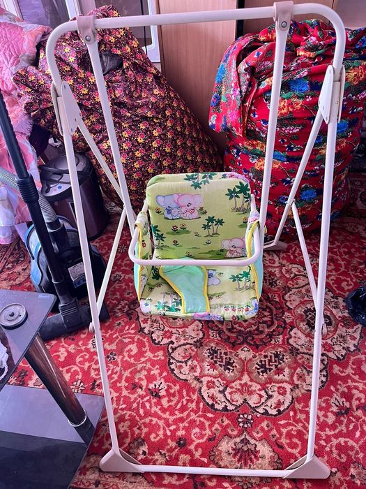 Продается детская качель