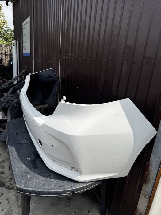 Bara spate toyota corolla e21 sedan/berlina 2018-2023