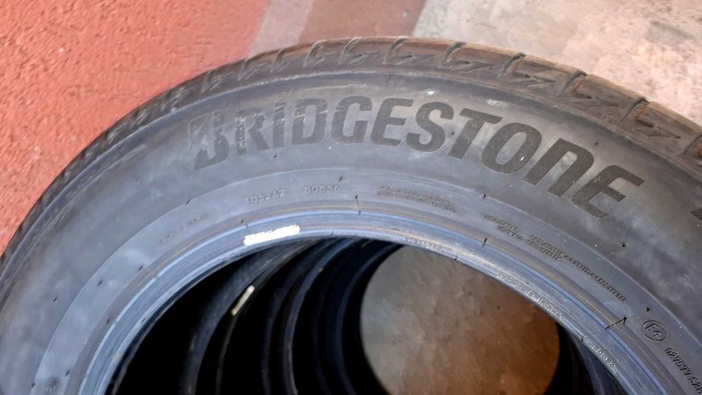 Anvelope Bridgestone Turanza T005 - 225/65 R17”.