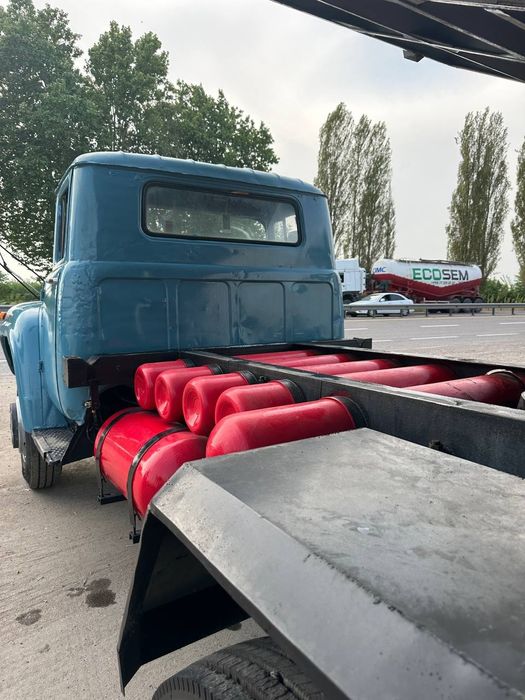 Zil-130 holati a'lo, srochno sotiladi