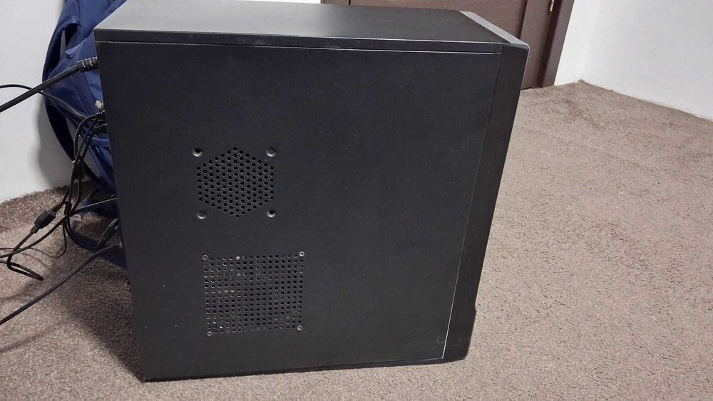 Calculator /PC gaming la un preț foarte bun.