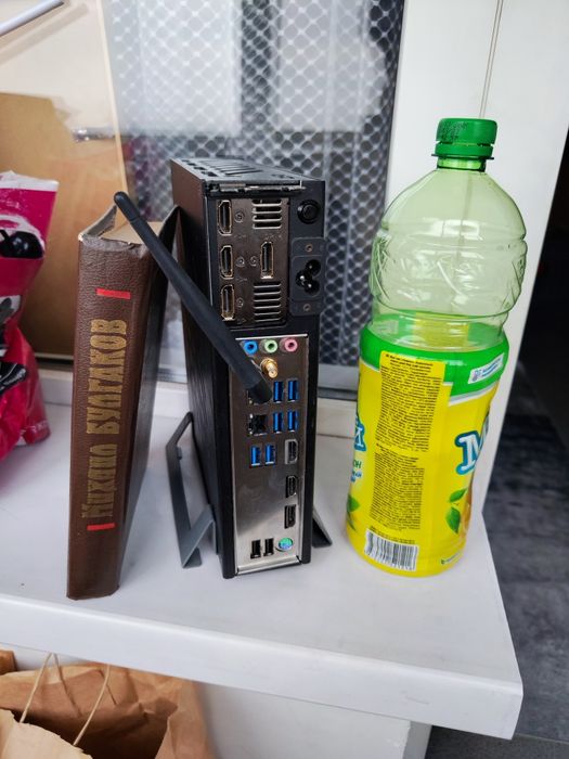 Компактный игровой ПК 5 л — i7-8700K + RTX 4060 Low Profile