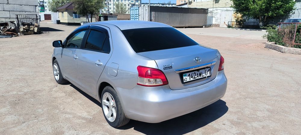 Продам Toyota Yaris