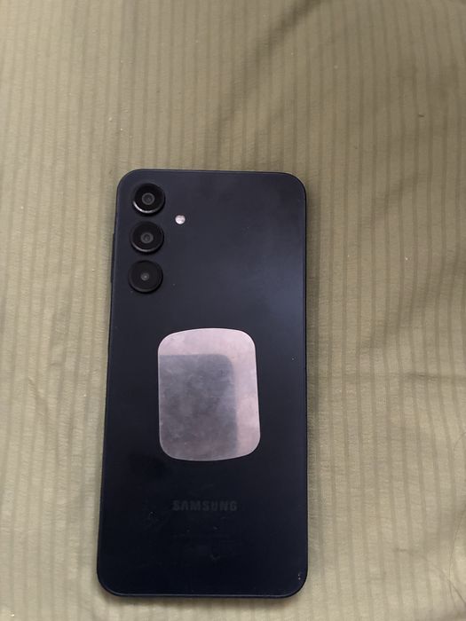 Продам срочно смартфон