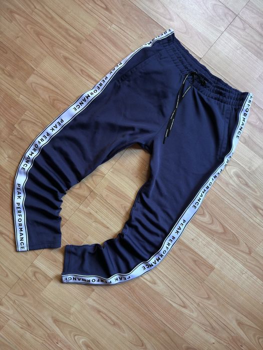 Pantaloni pants joggers sweats tapered Peak Performance navy poliester