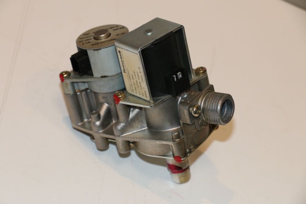 Vana de gaz Saunier Duval Thema Classic F24 F25 sau Protherm