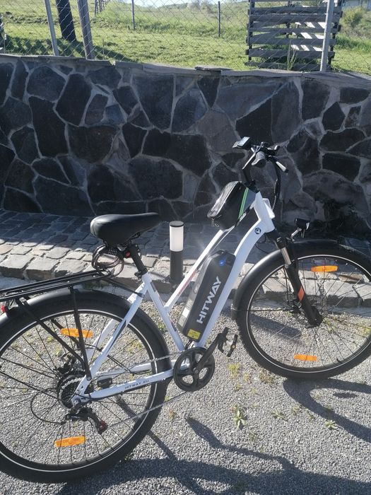 Bicicleta electrica noua