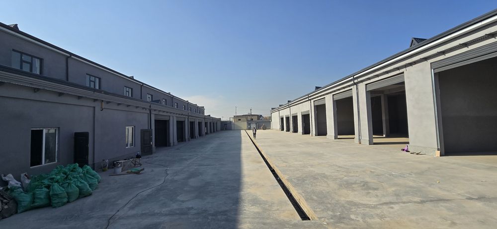 Тип недвижимости: Магазины/бутики, Салоны, Рестораны/кафе/бары, Офисы,