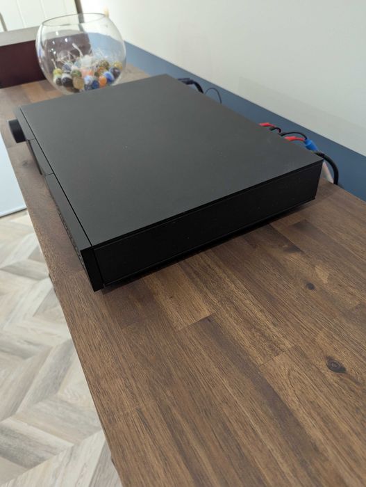 Усилвател NAIM NAIT XS2, като нов.