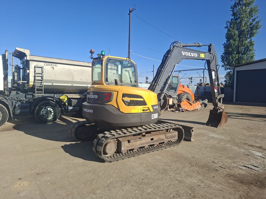 Vand excavator volvo EC 88D