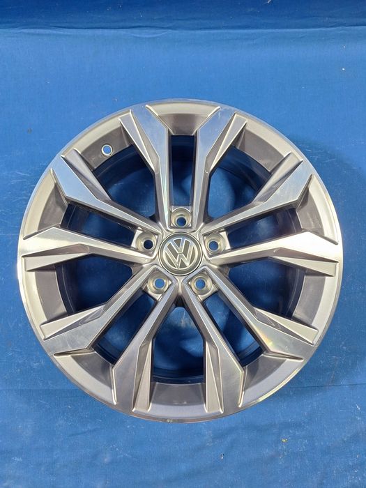 1 Janta Aliaj 5x112 17'' VW Passat Alltrack Tiguan Golf 7J ET 40 NOUA
