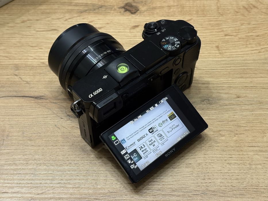 Sony A6000 putin folosit