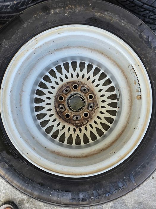 Оригинални Алуминиеви джанти с гуми 5×120 /15"/205.60.15 (Е36)