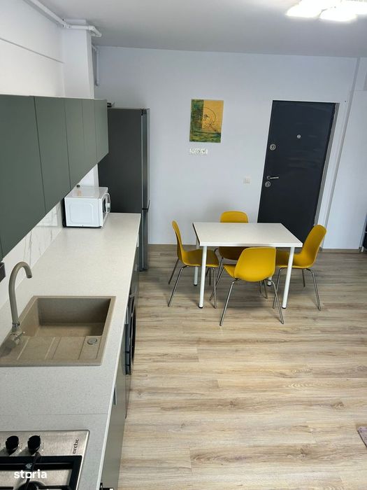 Apartament 2 camere, parter, cu balcon și lift