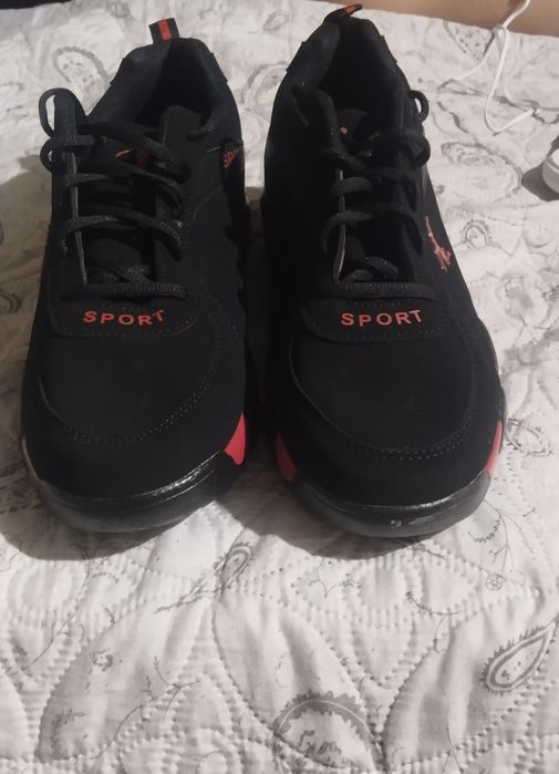 Мужские кроссовки!