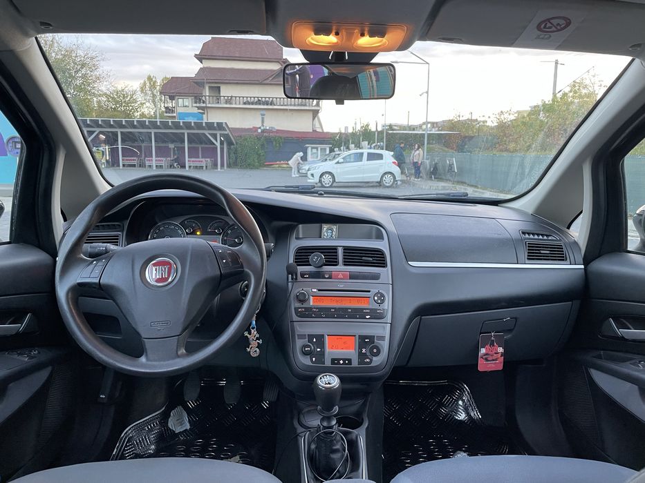 Vand Fiat Linea 1.4 benzina+Gpl[Bolt/Uber]